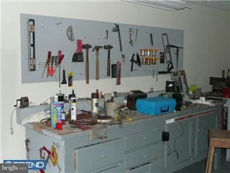 2004 Lance Road Reading, PA 19604 - Photo 8 of 12