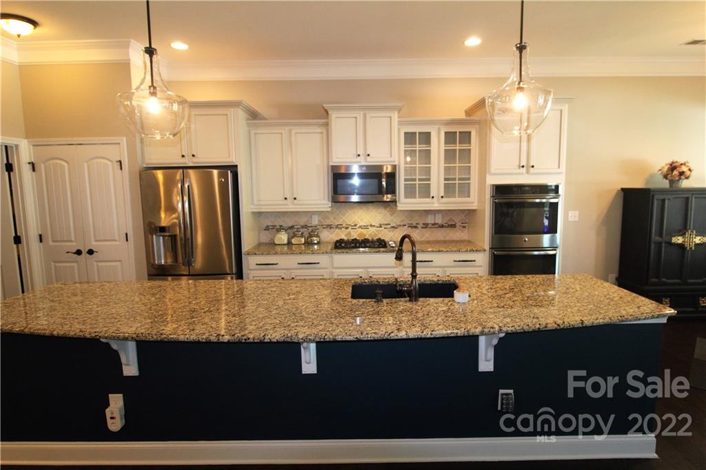 1028 Jack Pine Road Clover, SC 29710 - Photo 9 of 30 Gallery Image 9