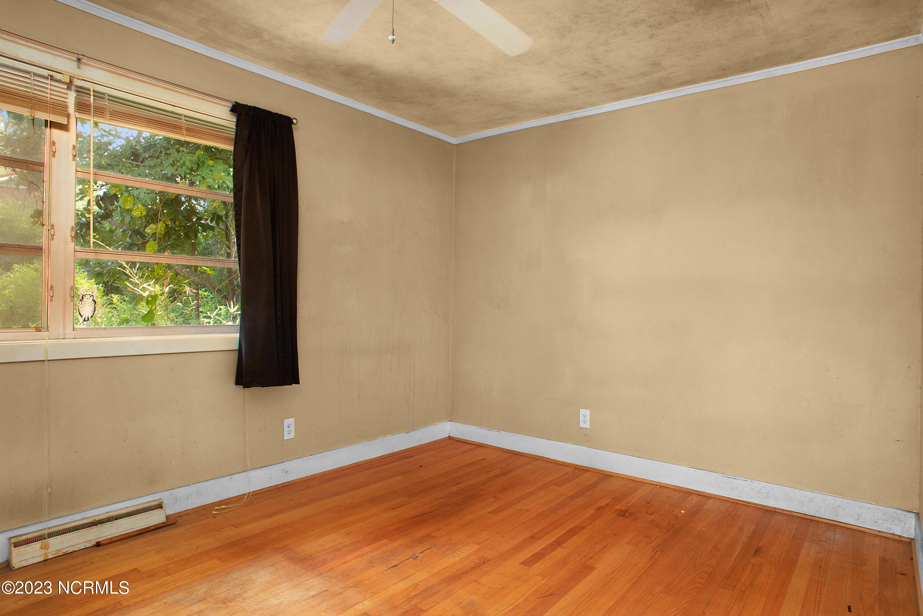 505 Liberty Hill Road Kinston, NC 28501 - Photo 16 of 21 Third Bedroom