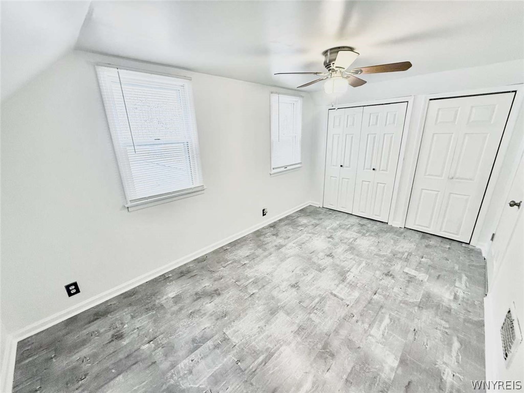 4961 Creek Rd Extension Lewiston, NY 14092 - Photo 12 of 20