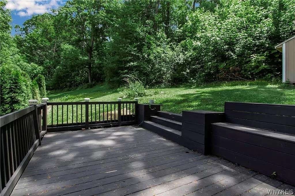 4961 Creek Rd Extension Lewiston, NY 14092 - Photo 18 of 20