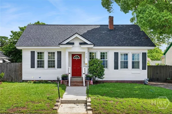 $384,000 | 2124 East 39th Street, Savannah, GA 31404