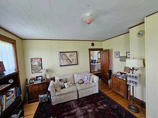 $260,000 | 86389 245th Street, Albert Lea, MN 56007