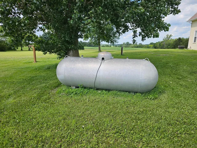 $260,000 | 86389 245th Street, Albert Lea, MN 56007