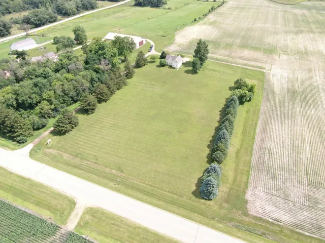 $260,000 | 86389 245th Street, Albert Lea, MN 56007