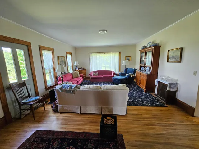 $260,000 | 86389 245th Street, Albert Lea, MN 56007