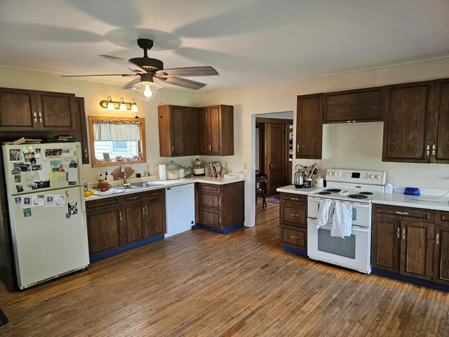 $260,000 | 86389 245th Street, Albert Lea, MN 56007