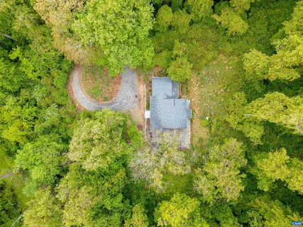 $400,000 | 2068 Lakeside Drive, Charlottesville, VA 22901