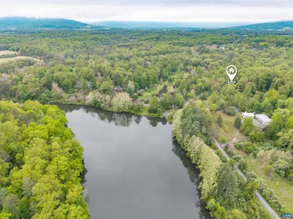 $400,000 | 2068 Lakeside Drive, Charlottesville, VA 22901
