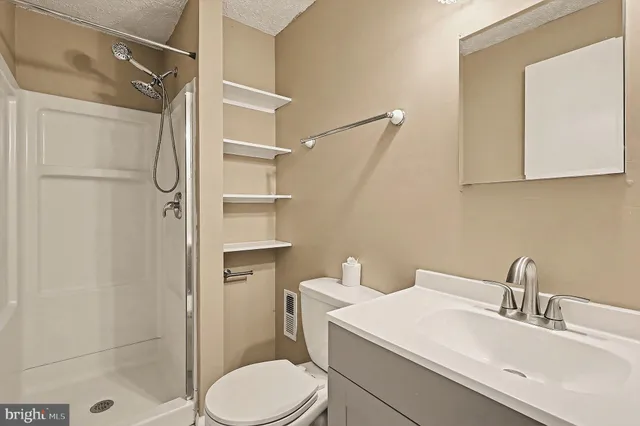 $429,000 | 10161 Wilmington Street, Manassas, VA 20109