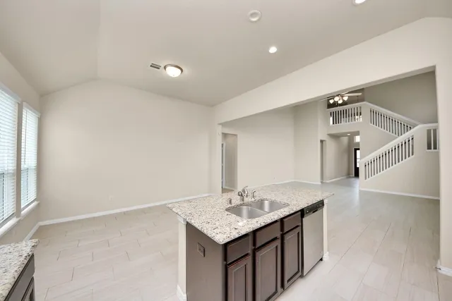 $2,200 | 32903 Silver Meadow Way, Brookshire, TX 77423