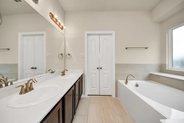 $2,200 | 32903 Silver Meadow Way, Brookshire, TX 77423