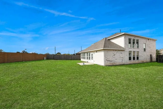 $2,200 | 32903 Silver Meadow Way, Brookshire, TX 77423