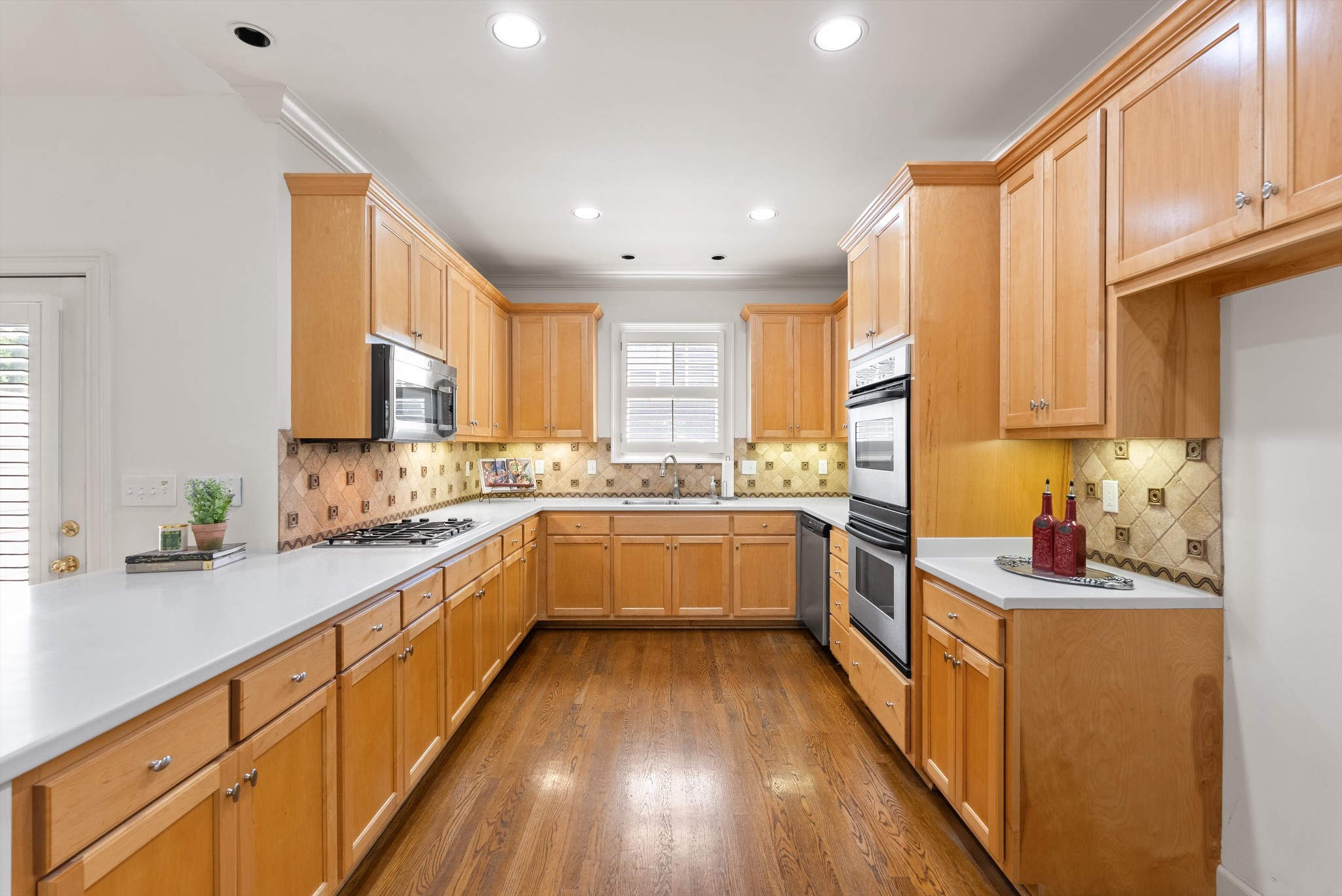 4412 Estes Road Nashville, TN 37215 - Photo 10 of 30 Gallery Image 10