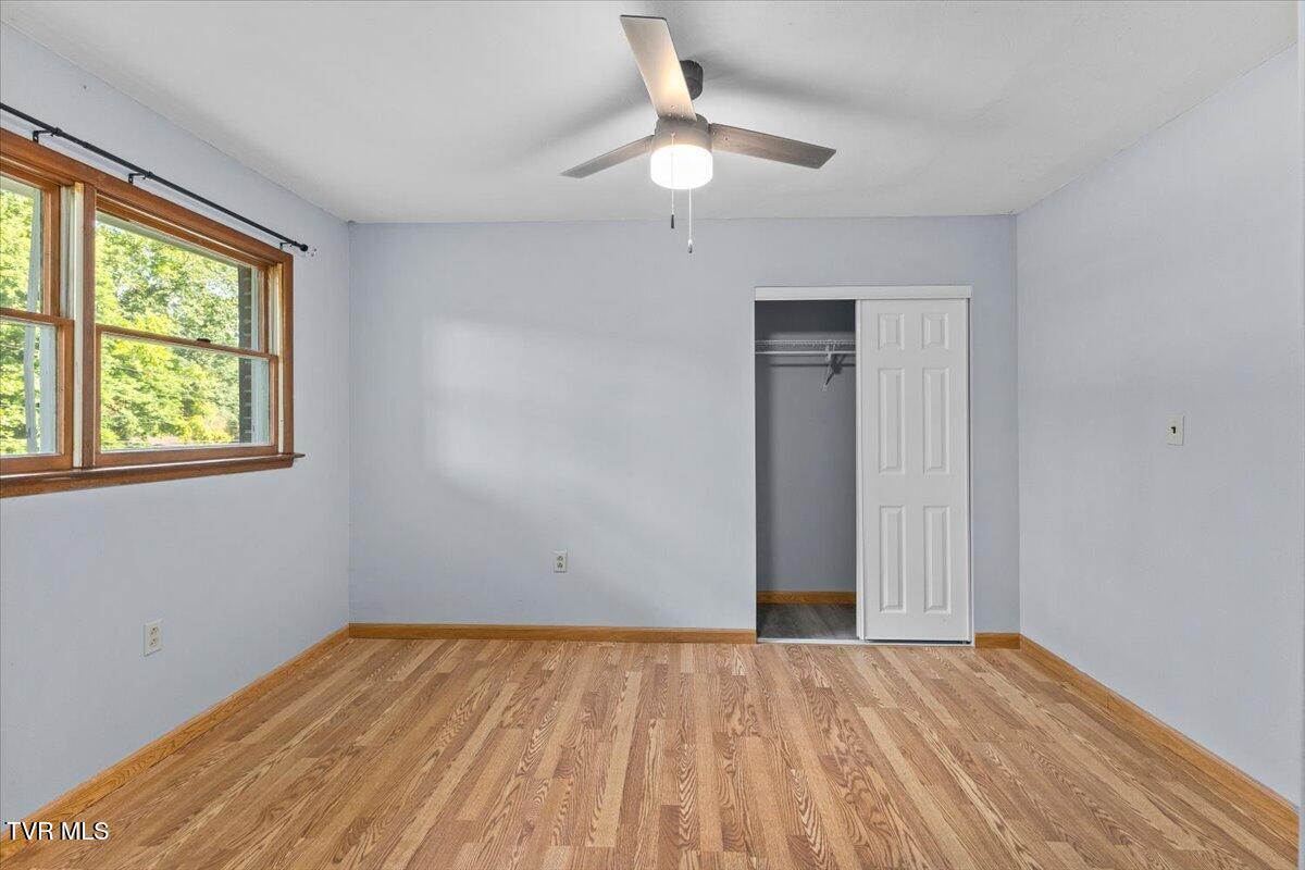 3907 Timberlake Road, Unit 2 Johnson City, TN 37601 - Photo 8 of 35 08-128A7797