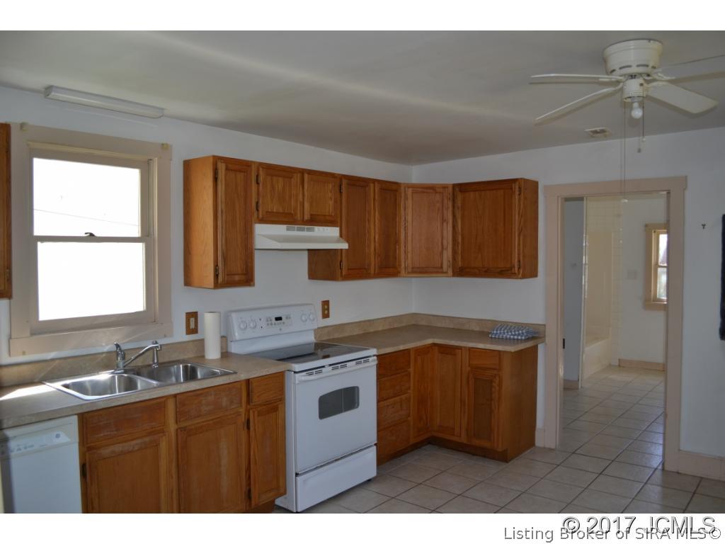 115 West Main Street Hanover, IN 47243 - Photo 5 of 7