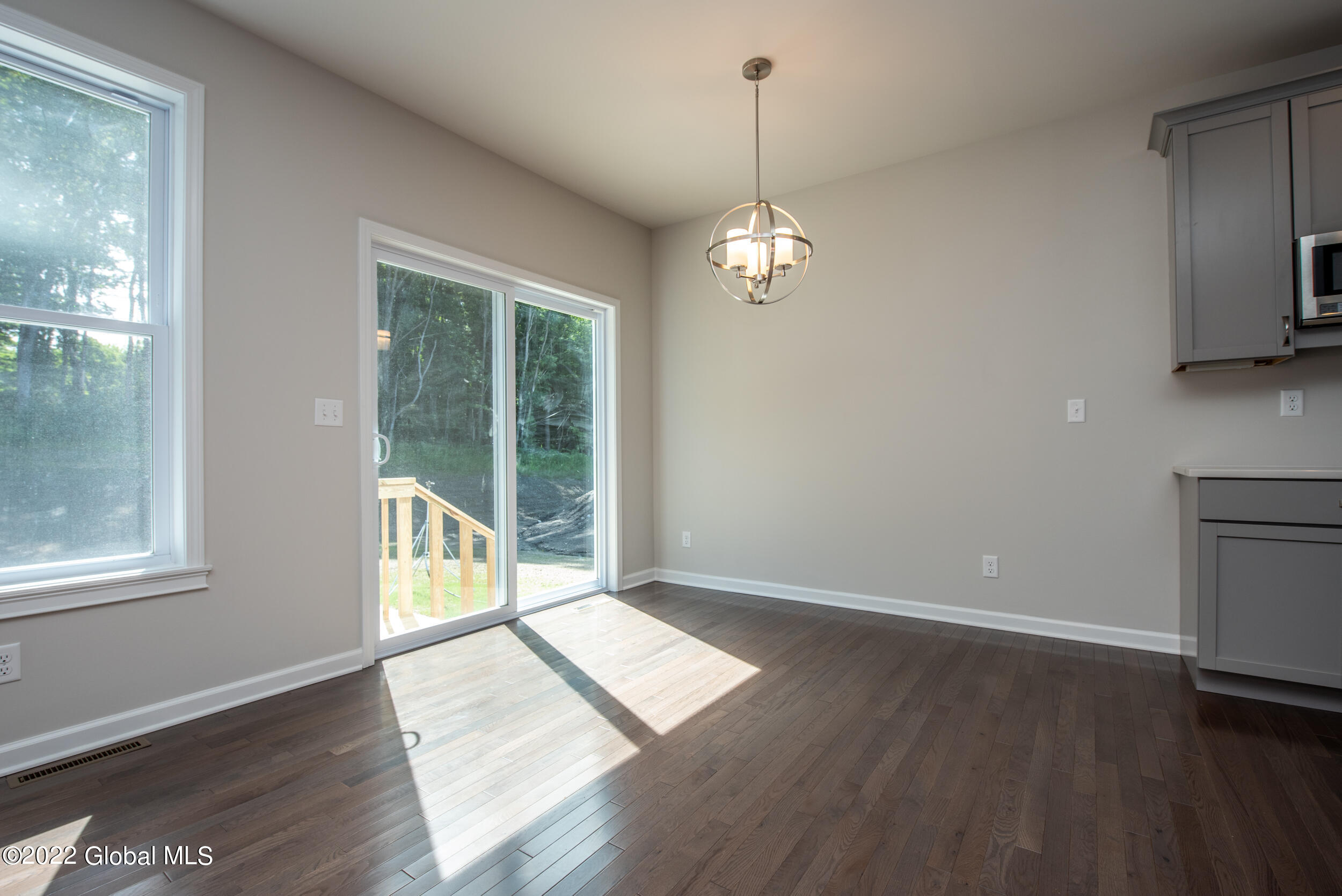 3 Pine Bush Road Schenectady, NY 12304 - Photo 12 of 24 REN_5319