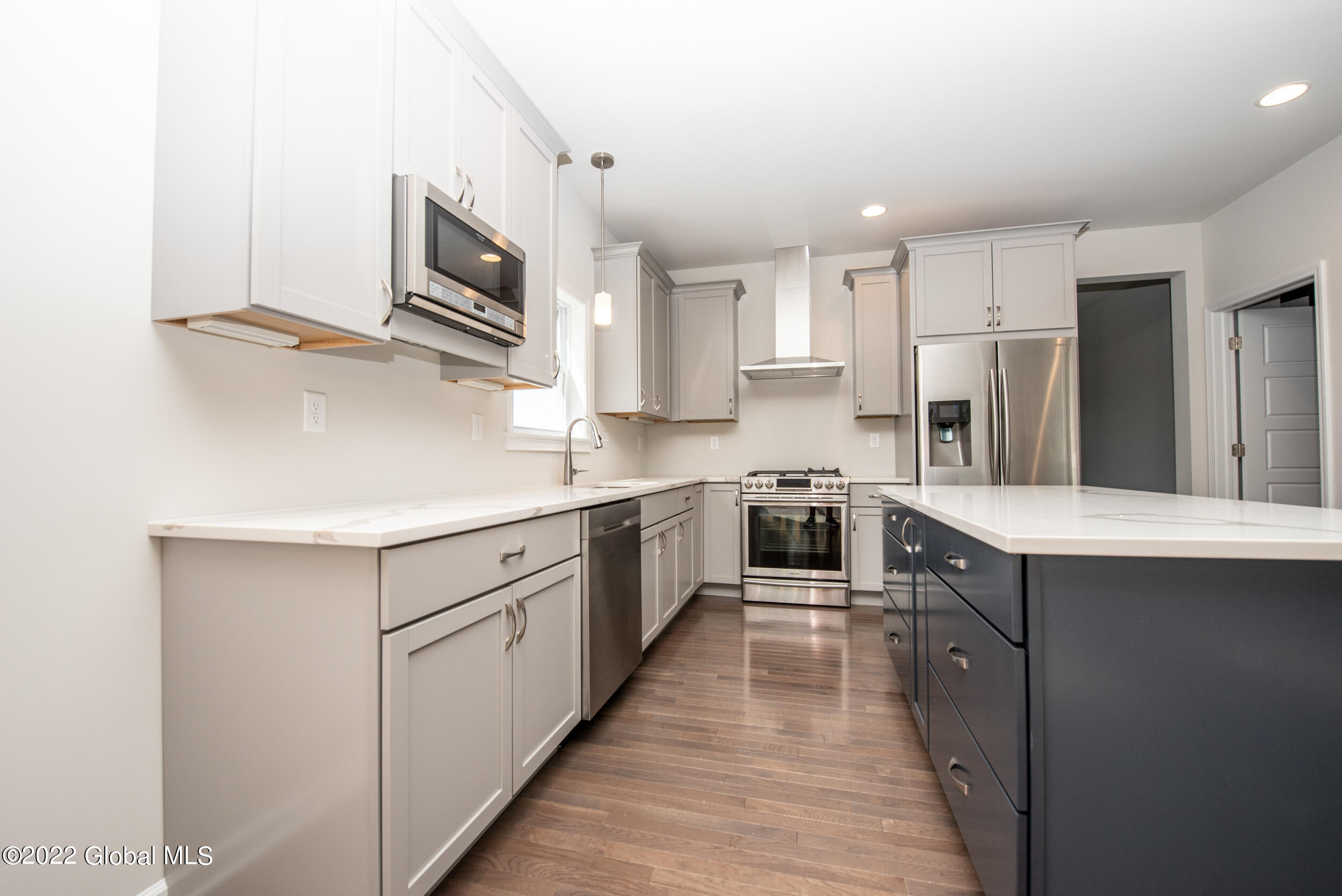 3 Pine Bush Road Schenectady, NY 12304 - Photo 8 of 24 REN_5289
