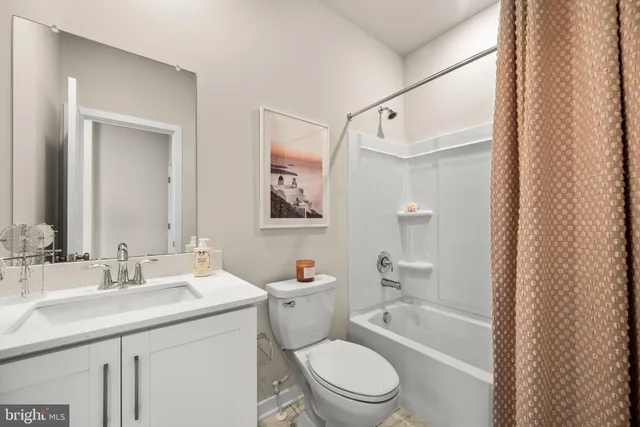 $397,725 | 856 Graphite Drive, Phoenixville, PA 19460