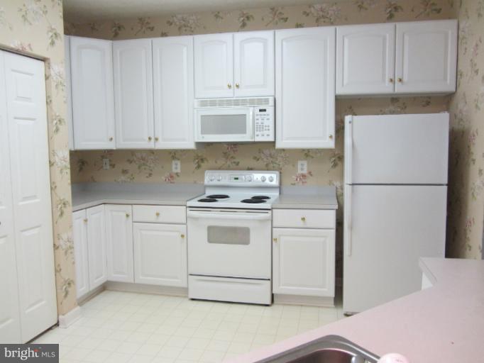9613 Haven Farm Road, Unit C Perry Hall, MD 21128 - Photo 3 of 24 Kitchen