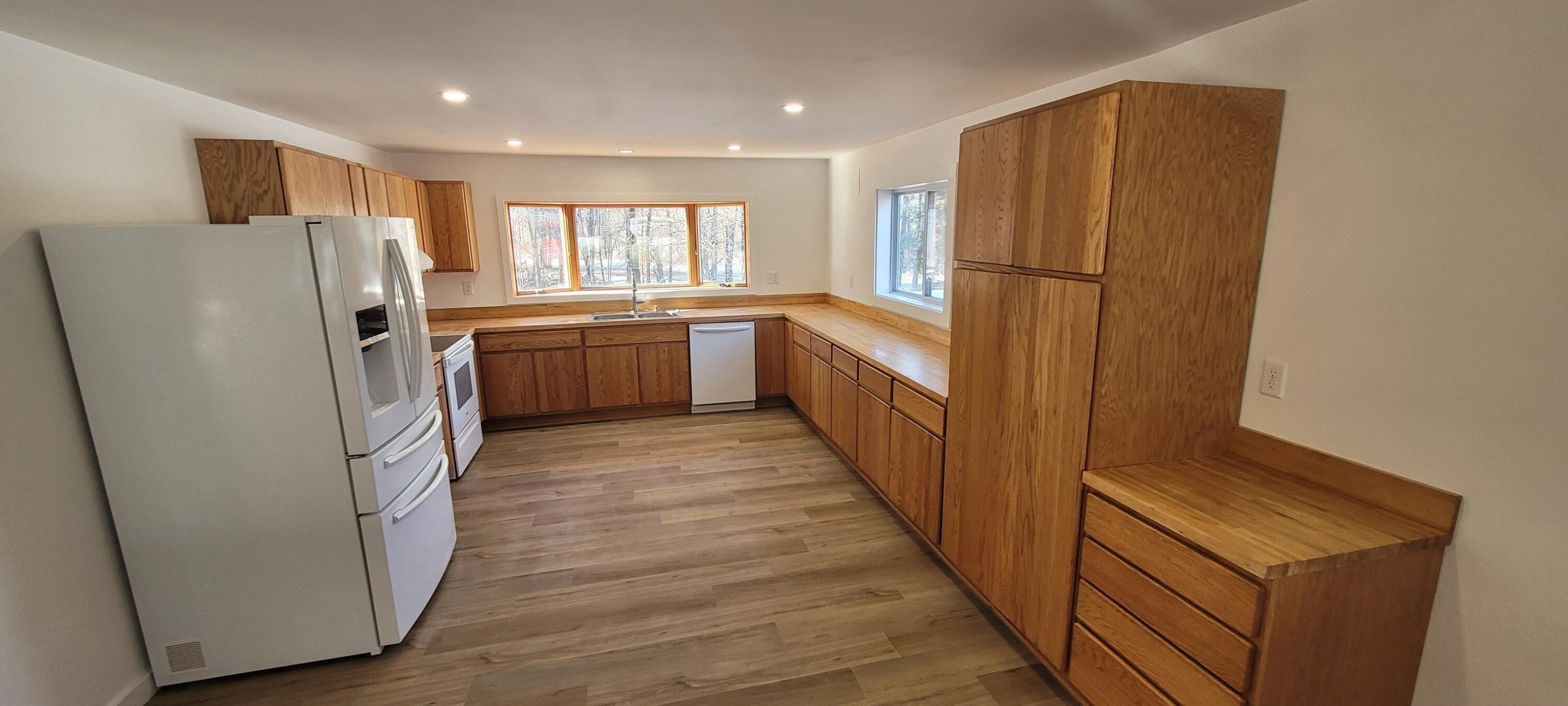 20 Middle Pond Road Clifton, ME 04428 - Photo 6 of 32 409072378_907188514235772_40424475617416
