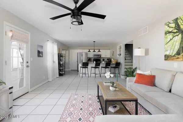 $2,400 | 3011 South Country Club Way, Tempe, AZ 85282