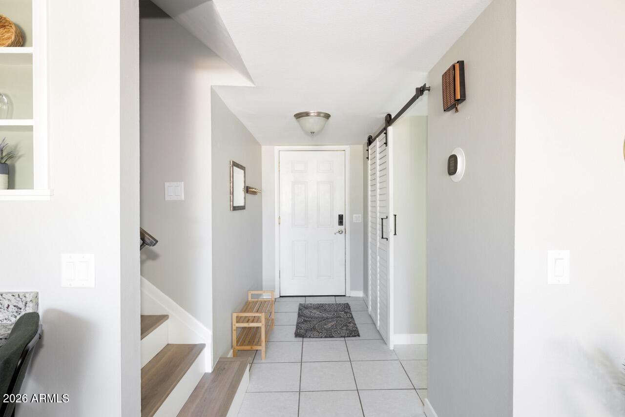 3011 South Country Club Way Tempe, AZ 85282 - Photo 2 of 36 02 Large