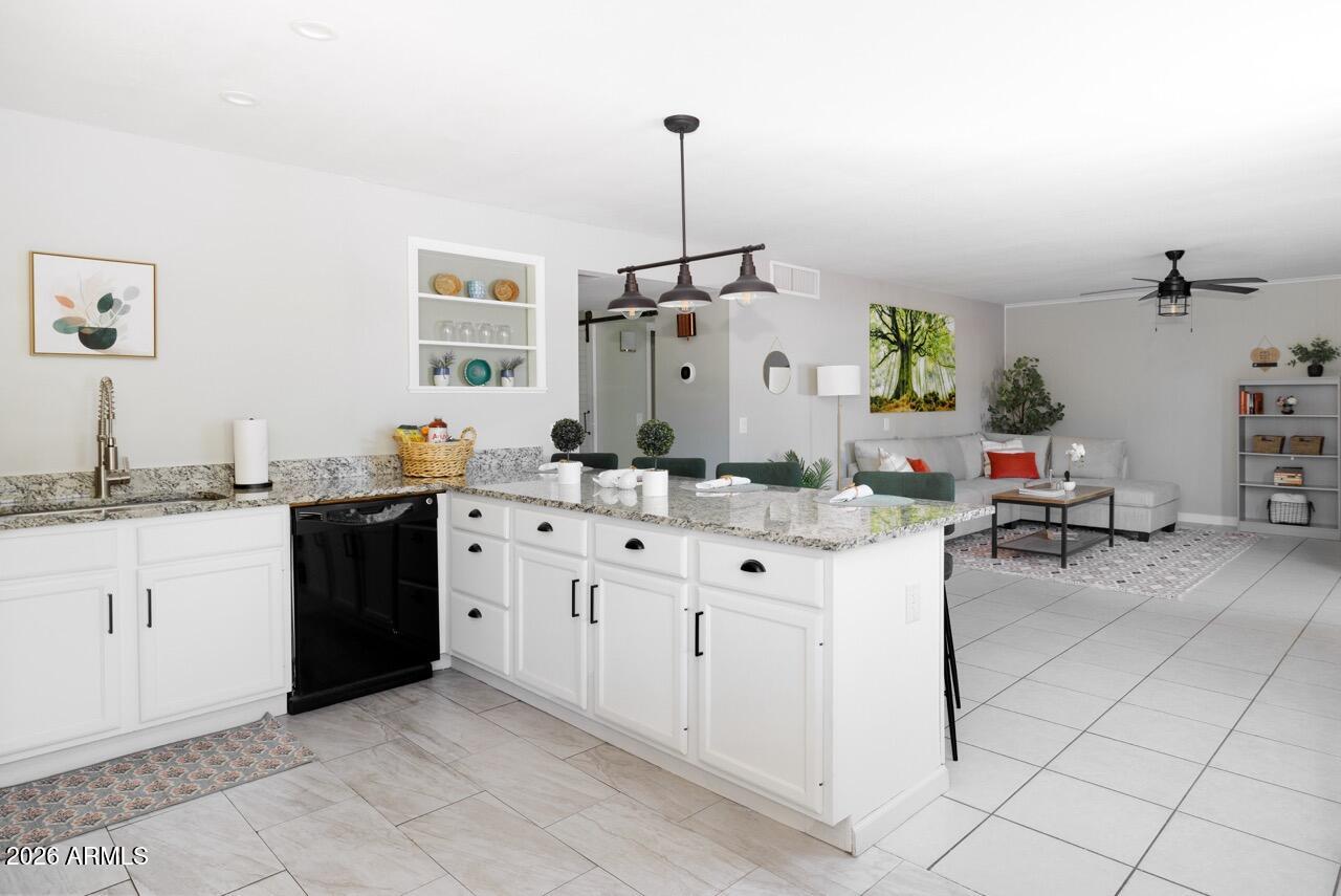 3011 South Country Club Way Tempe, AZ 85282 - Photo 7 of 36 06 Large