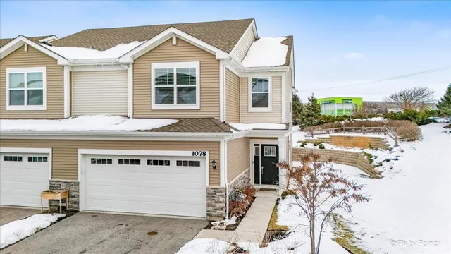 $374,900 | 1078 Moraine Drive, South Elgin, IL 60177