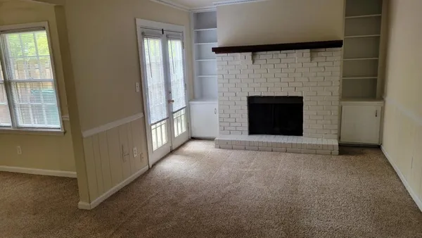 $2,095 | 2462 Lehaven Drive, Tucker, GA 30084