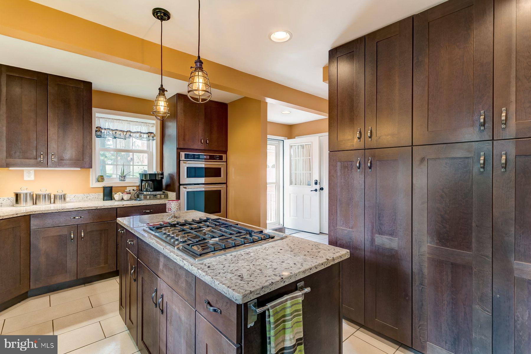 4305 Mispillion Road Baltimore, MD 21236 - Photo 8 of 37