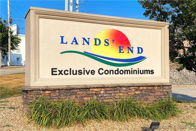 $479,000 | 1200 Lands End Parkway, Unit 123, Osage Beach, MO 65065