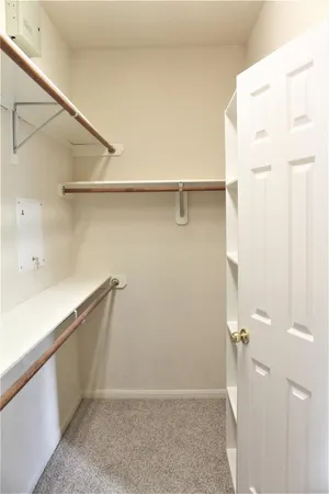 $2,700 | 71 North Brooksedge Circle, The Woodlands, TX 77382