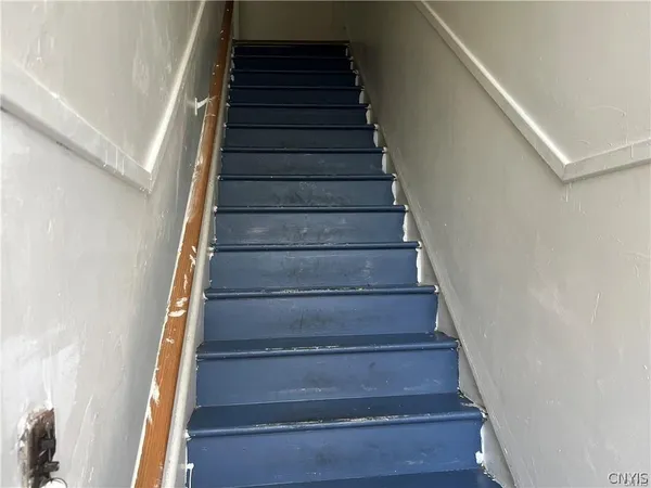 $99,900 | 809 Jefferson Avenue, Utica, NY 13501