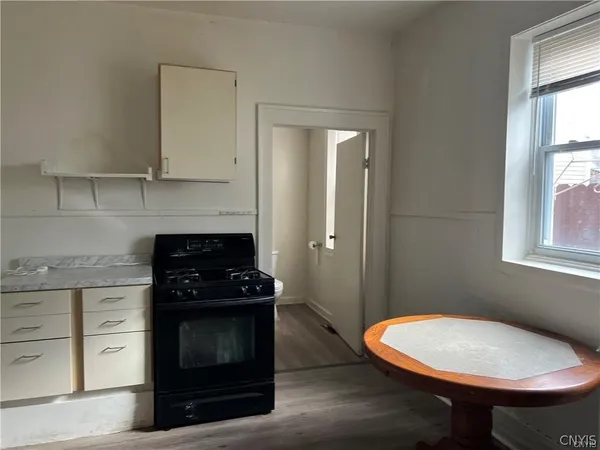 $99,900 | 809 Jefferson Avenue, Utica, NY 13501