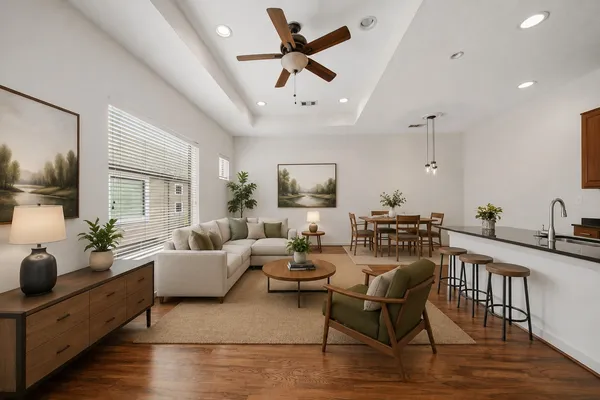 $2,500 | 4036 Center Street, Houston, TX 77007