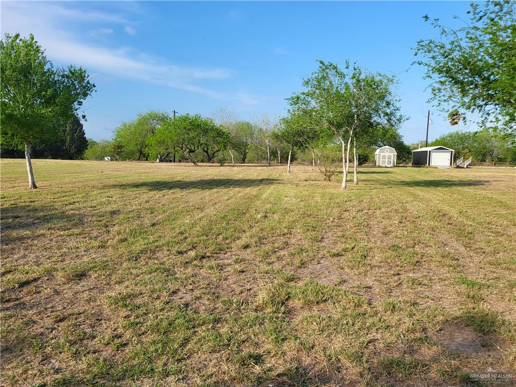 30504 Poco Parte Los Fresnos, TX 78566 - Photo 13 of 20 a view of a yard with a house