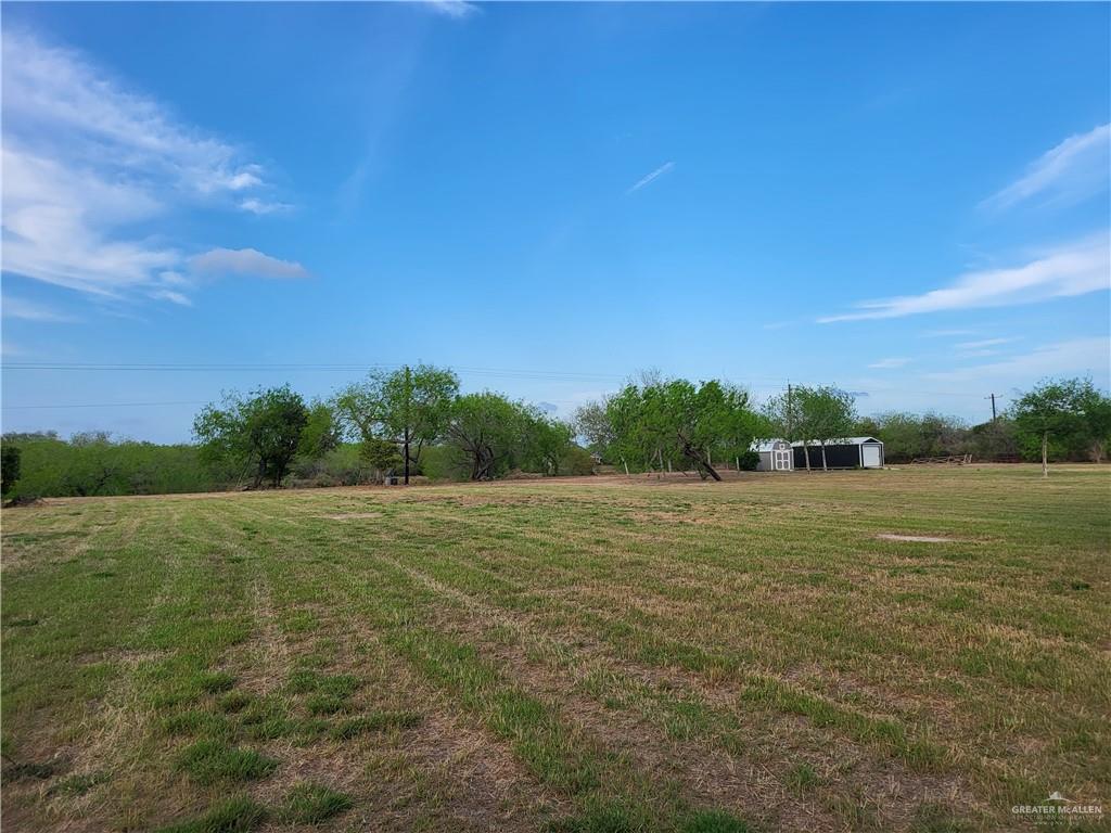 30504 Poco Parte Los Fresnos, TX 78566 - Photo 9 of 20 a view of an ocean and beach