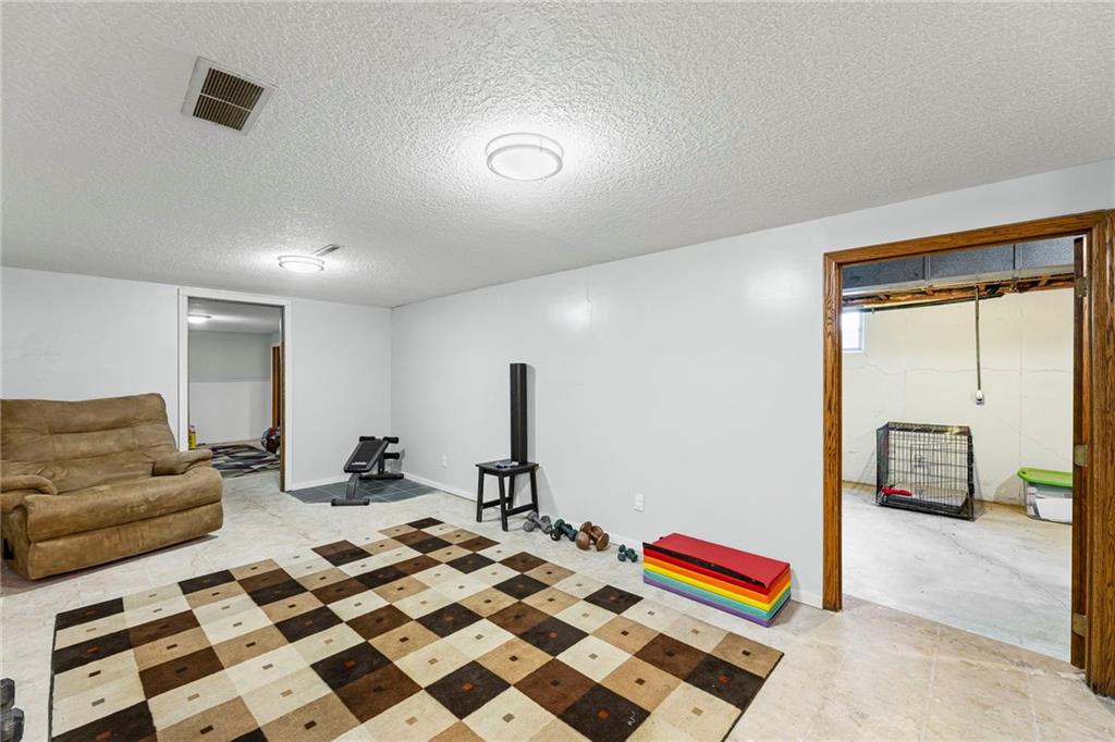 4584 Mucho Gusto Road Vassar, KS 66543 - Photo 23 of 40