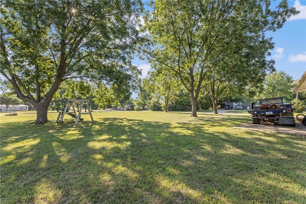 4584 Mucho Gusto Road Vassar, KS 66543 - Photo 39 of 40