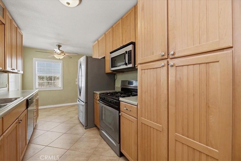 4686 Mcfarland Street Riverside, CA 92506 - Photo 13 of 35