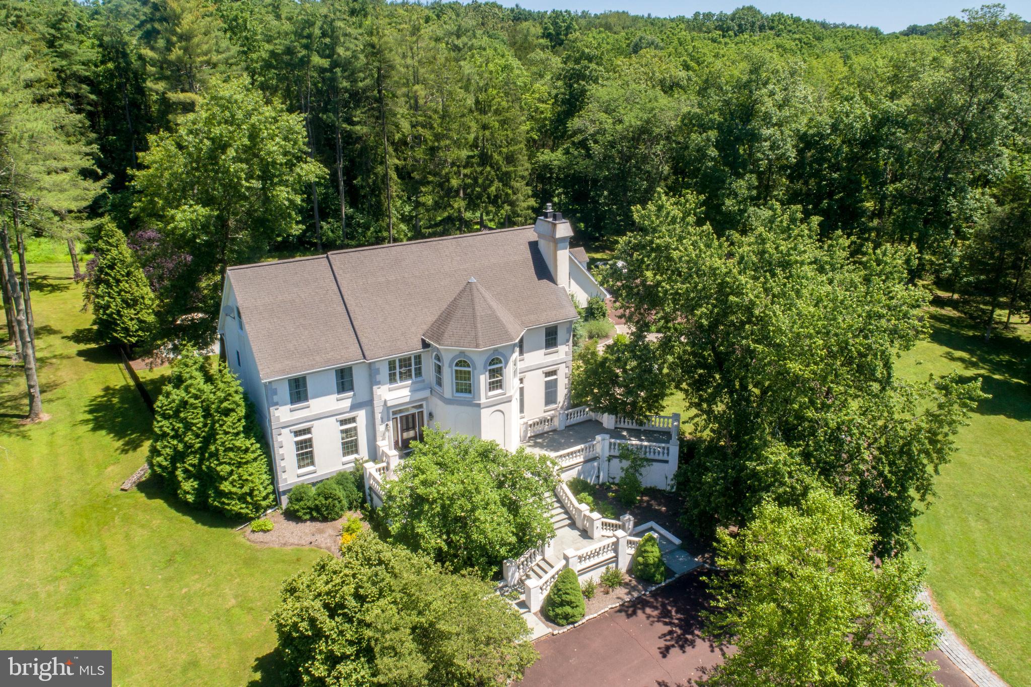 2095 Knight Road Pennsburg, PA 18073 - Photo 1 of 47