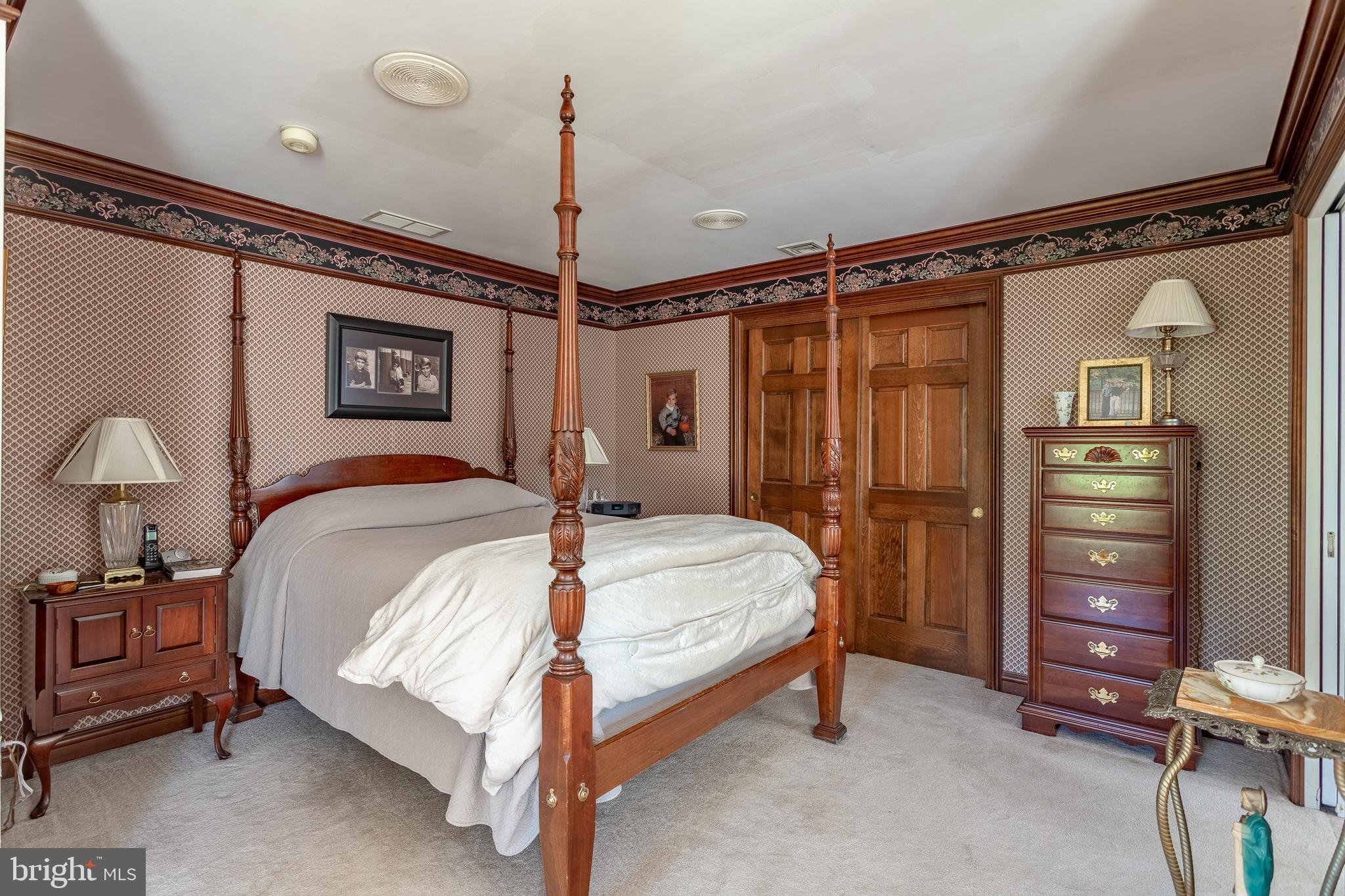 2095 Knight Road Pennsburg, PA 18073 - Photo 30 of 47