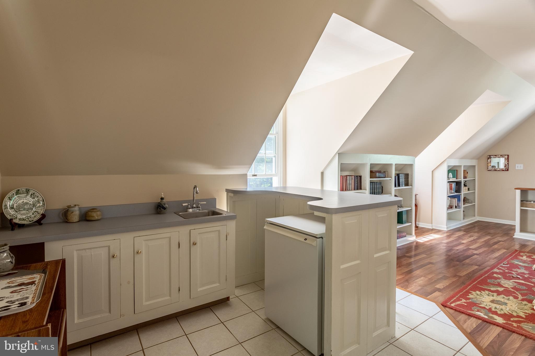 2095 Knight Road Pennsburg, PA 18073 - Photo 42 of 47