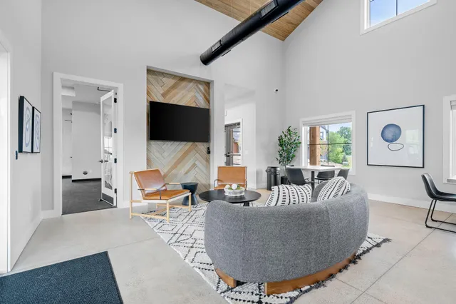 $2,413 | 6930 Angela Trail, Inver Grove Heights, MN 55077