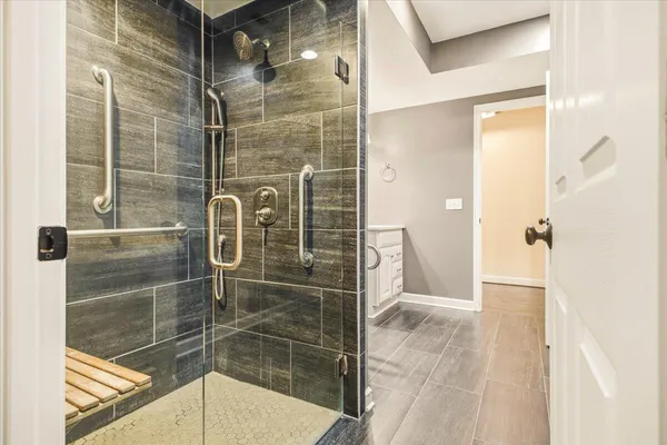 $799,900 | 6330 Hamlet Trail, Roanoke, VA 24018