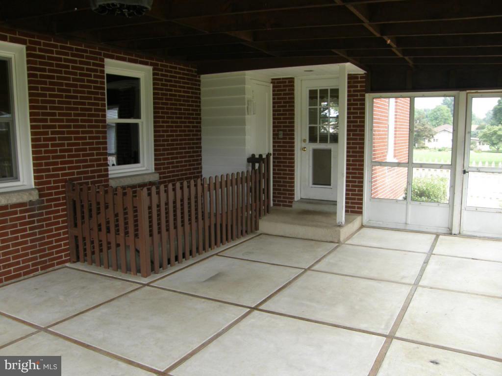 346 Pinkerton Road Mount Joy, PA 17552 - Photo 8 of 26 Gallery Image 8