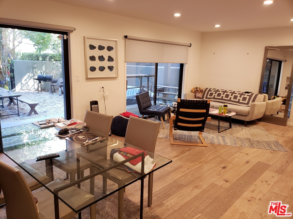 22 28th Avenue Venice, CA 90291 - Photo 11 of 18