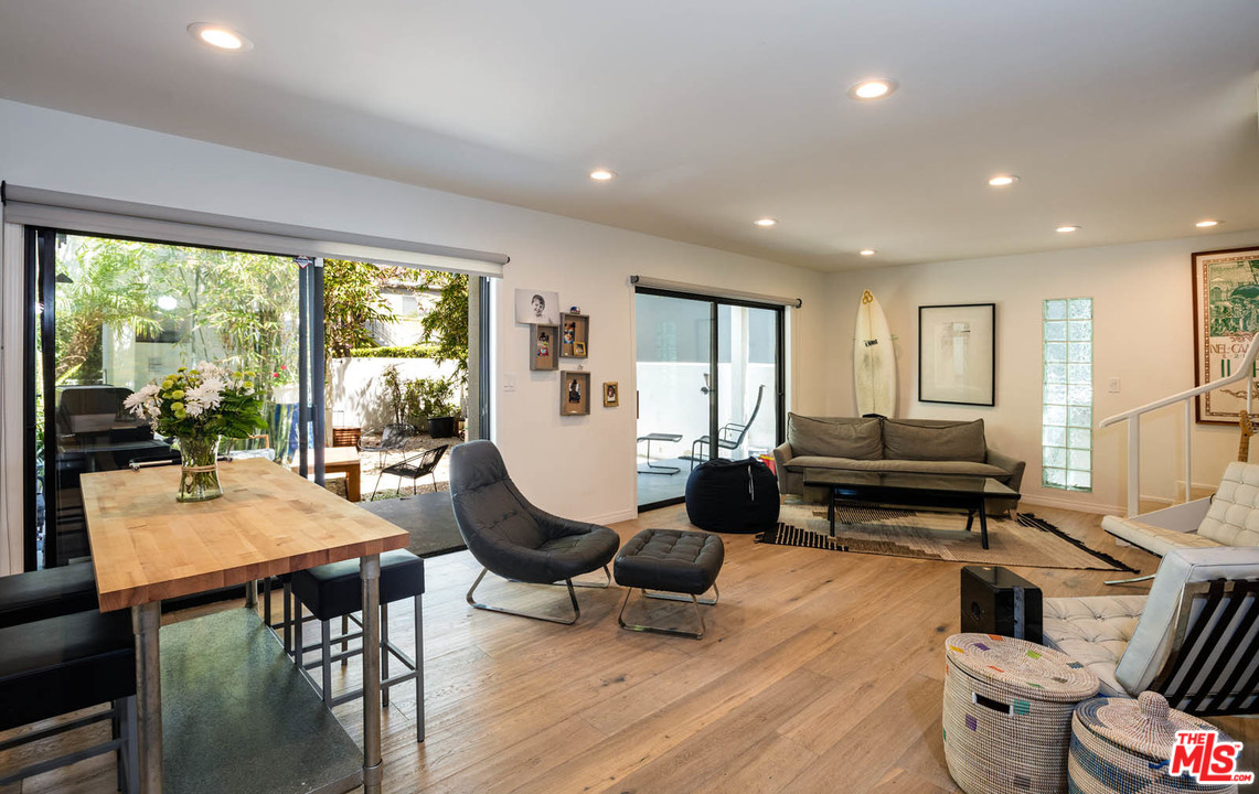 22 28th Avenue Venice, CA 90291 - Photo 8 of 18