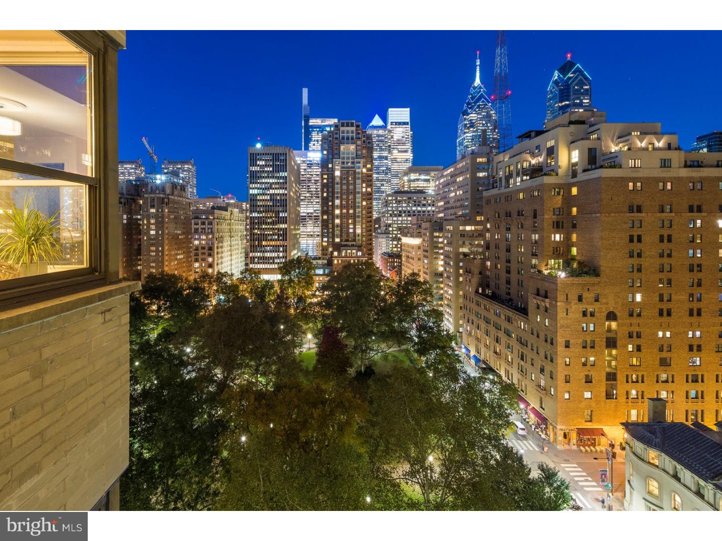 1810 Rittenhouse Square, Unit 1710 Philadelphia, PA 19103 - Photo 20 of 25